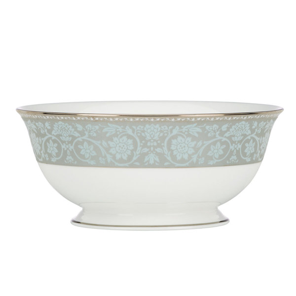 Dinner serving outlet bowls